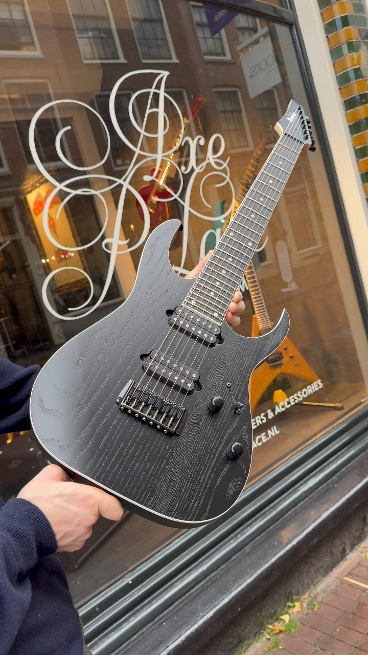Ibanez Prestige RG2027XL 7-string guitar introduction