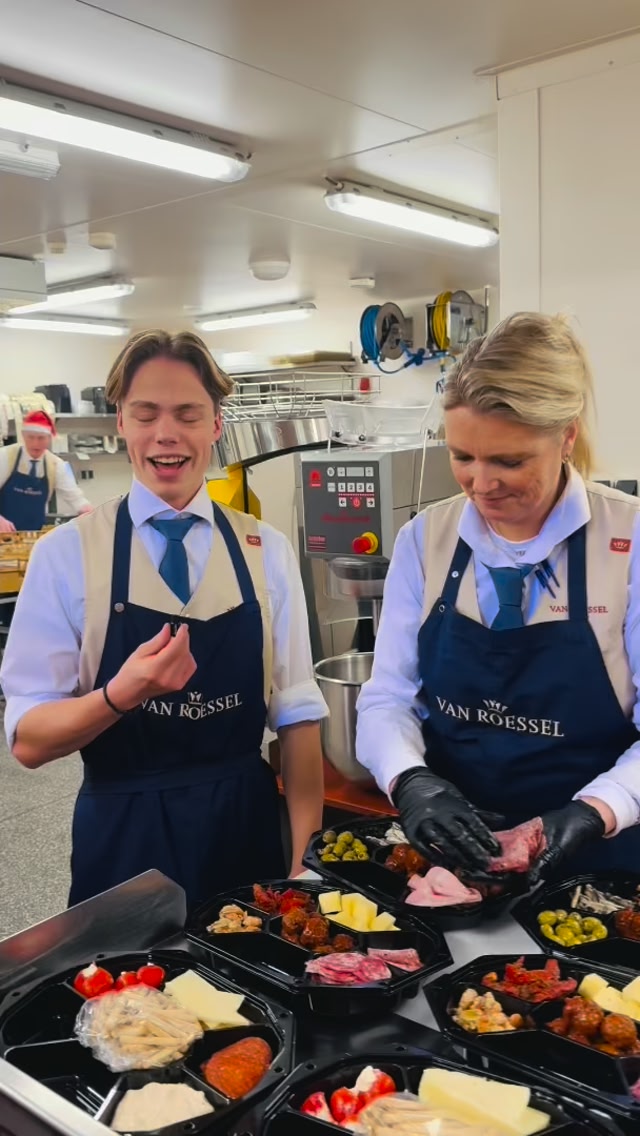 Bestel uiterlijk komende woensdag 17 december je gourmet- of ...