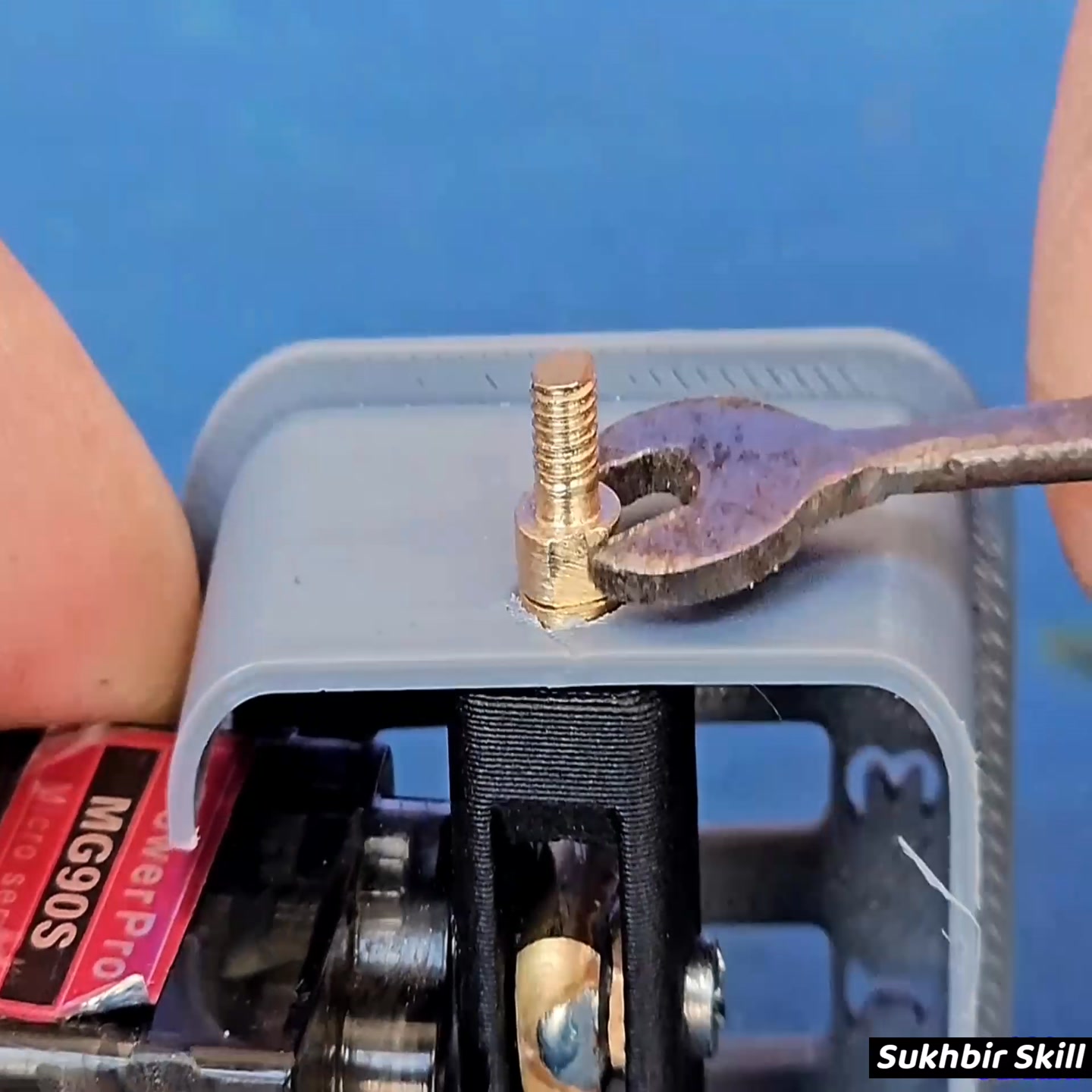 Coolant Reservoir sit setting up process | Car SKR | Facebook