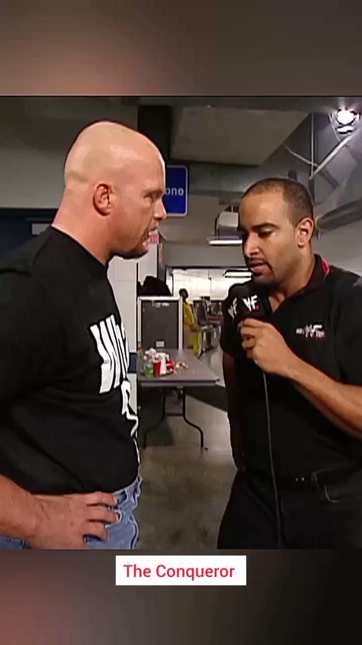 スポーツ選手 stone cold and  Angle last time 1 Kurt Angle ambushed Stone Cold Steve Austin on SmackDown 2002