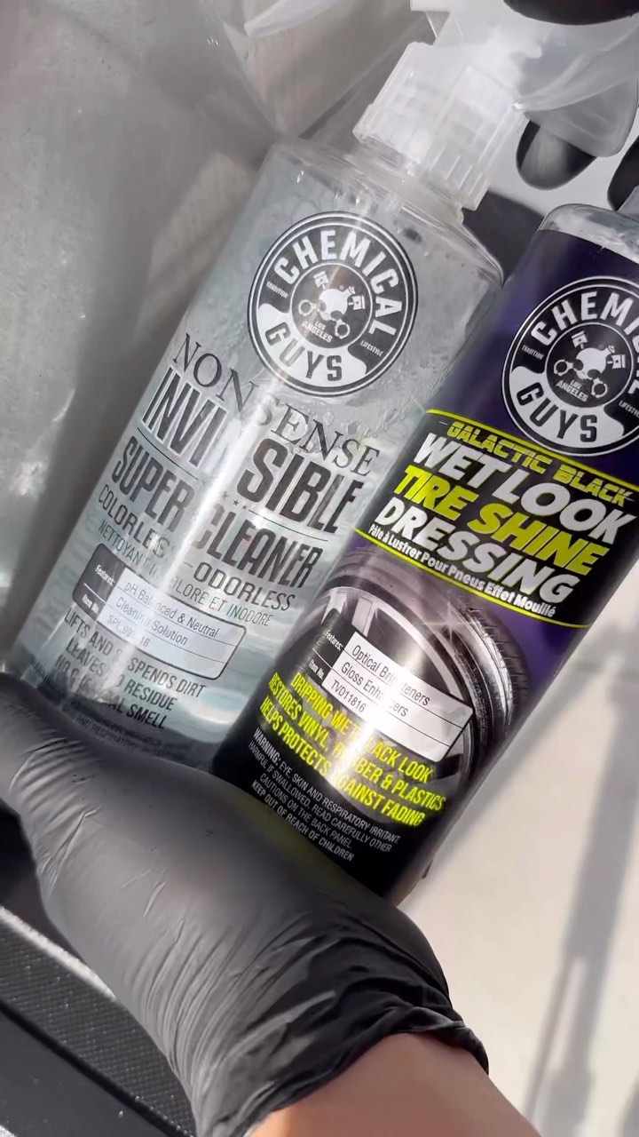 chemical guys galactic black wet look tire shine dressing Enhance your trim with a deep with Wet Shine!✨, Galactic Black is the all-new oil-based that delivers a fully dry-to-the-touch, insanely wet high shine Color:POWDER BLUE