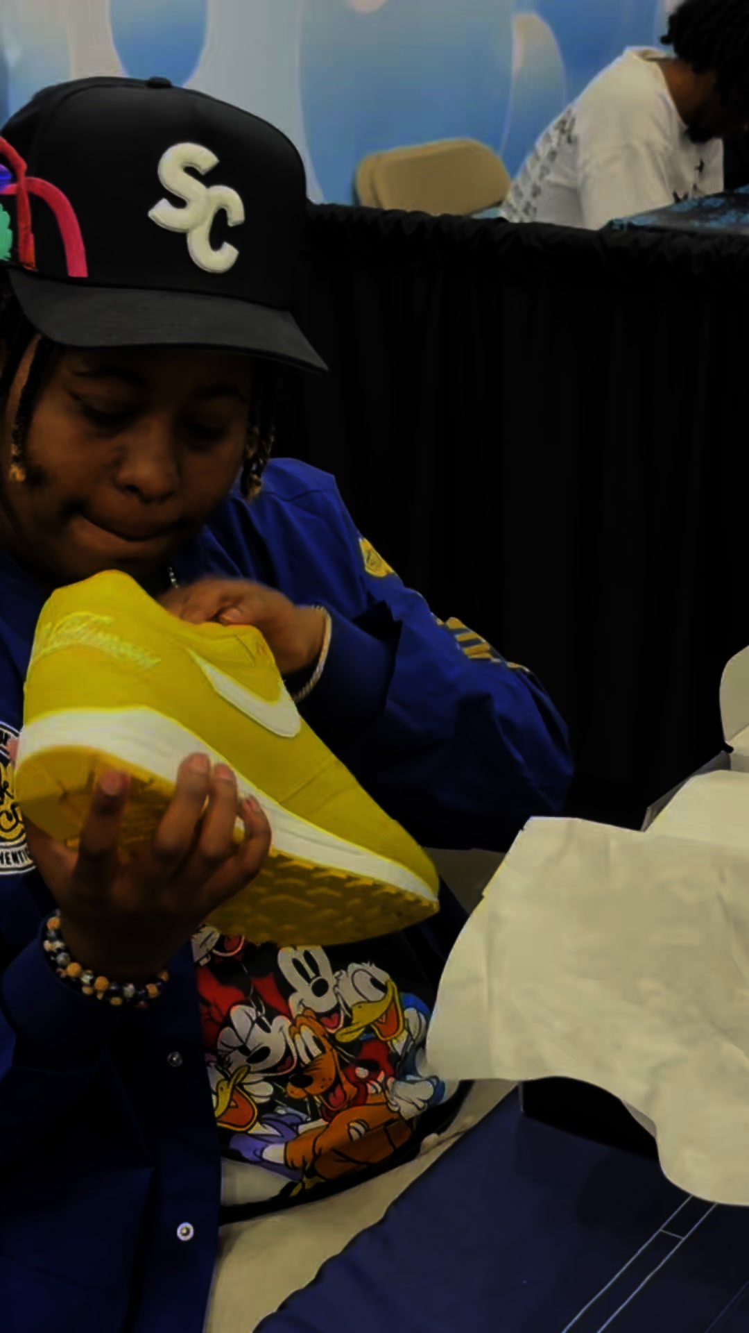 How to legit check Supreme x Nike Air Max 1. | Sneaker Con