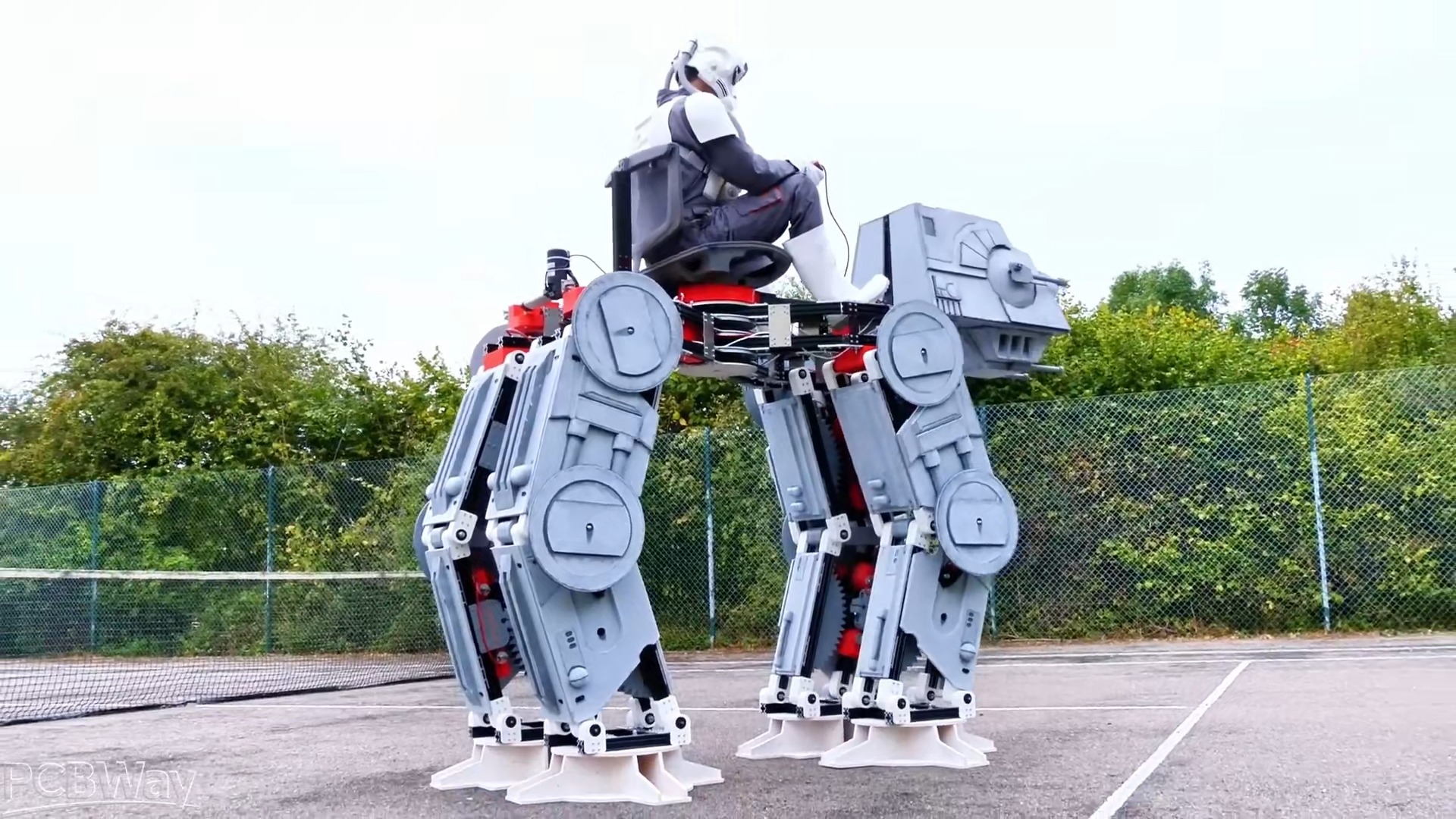 🦿To manufacture a smaller, faster, rideable #quadruped walking machine ...
