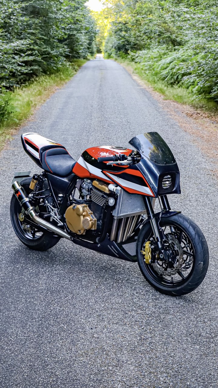 アライCB1100Ｒ