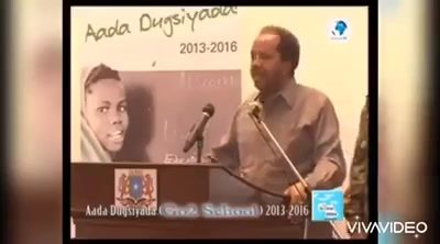 65 Arday ayaan wax barasho free ah siinay madaxwayne farmajo ...