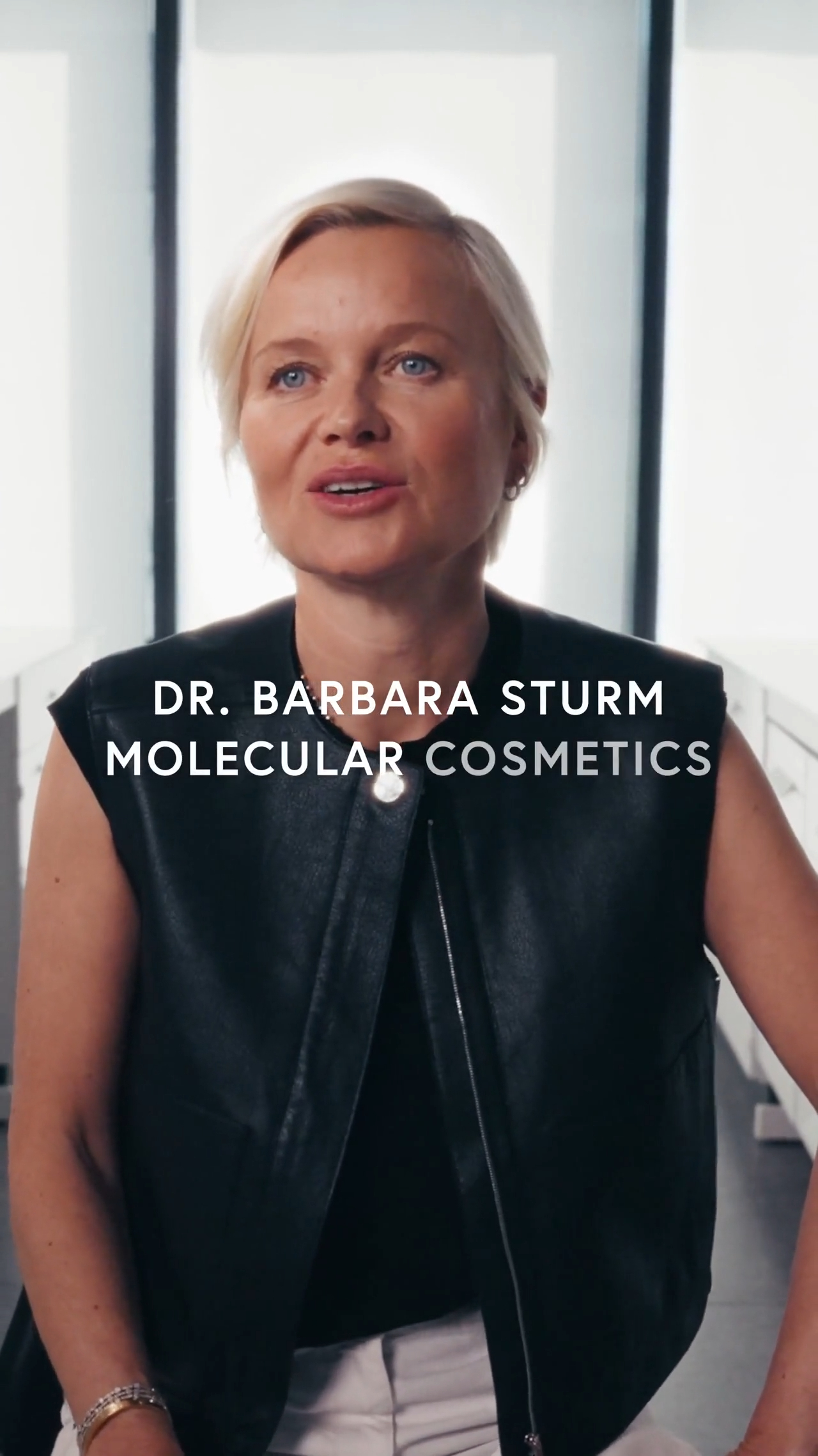 THE ORIGINS OF THE DOCTOR THAT SLOWS SKIN AGING 🧬 Long before skin ...