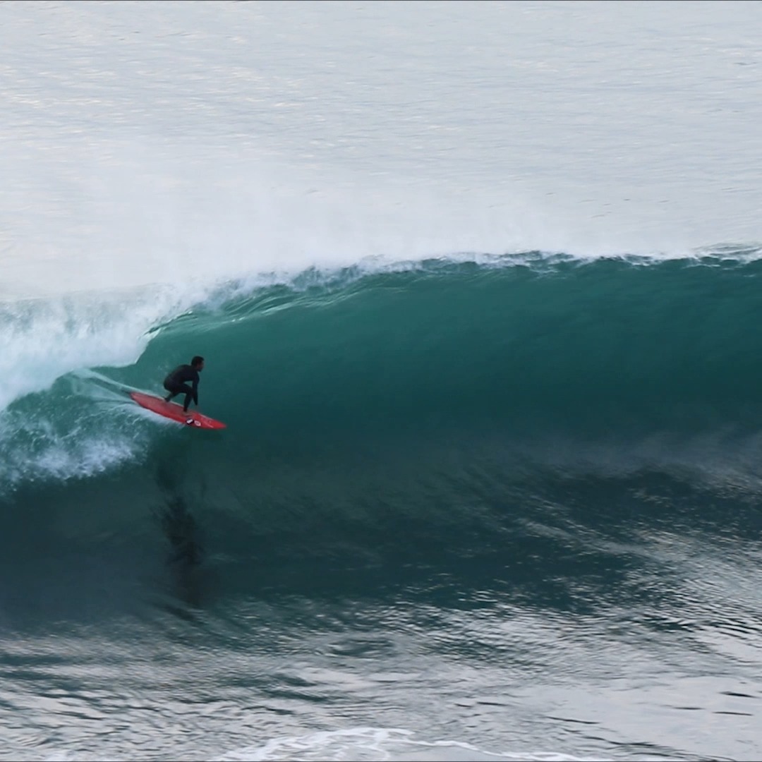 A perfectly surfed wave at Padang Padang, Bali Surfer - Bruno Santos # ...
