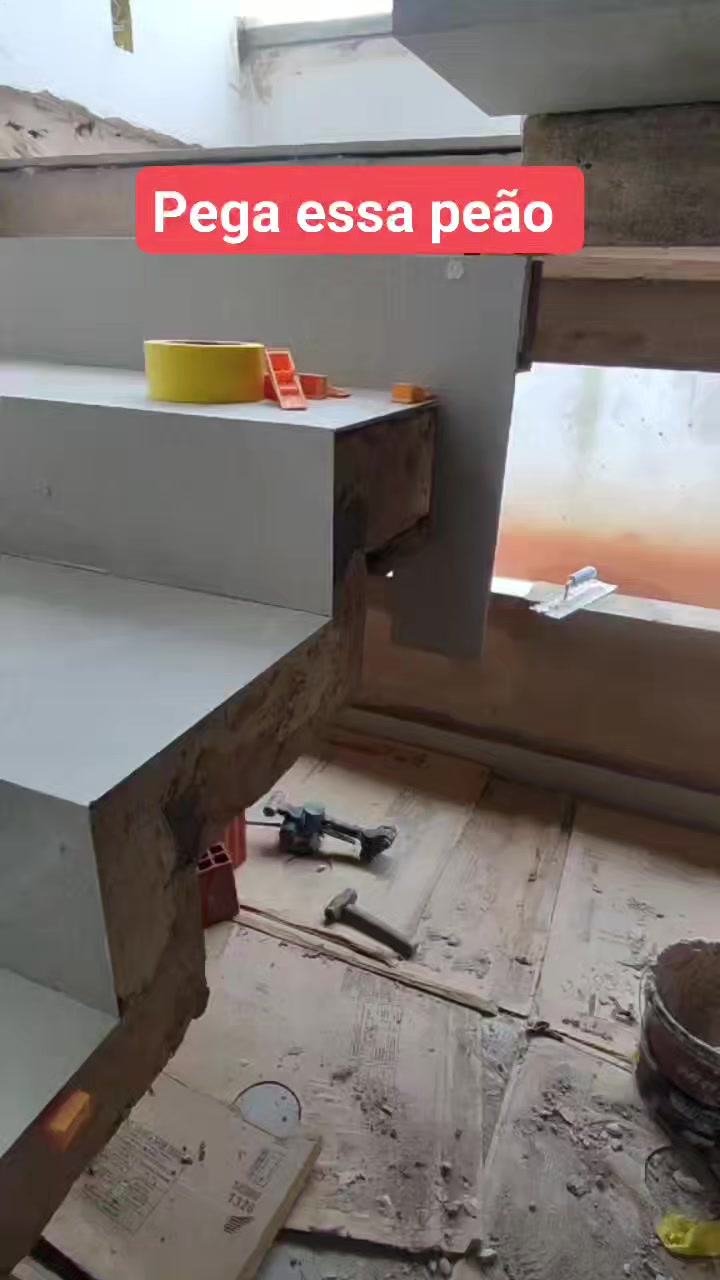 Dica para prender porcelanato na escada | Obra e construção | Facebook