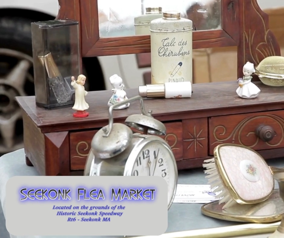 🎉 Discover Hidden Treasures at the Seekonk Flea Market! 🎉 Join