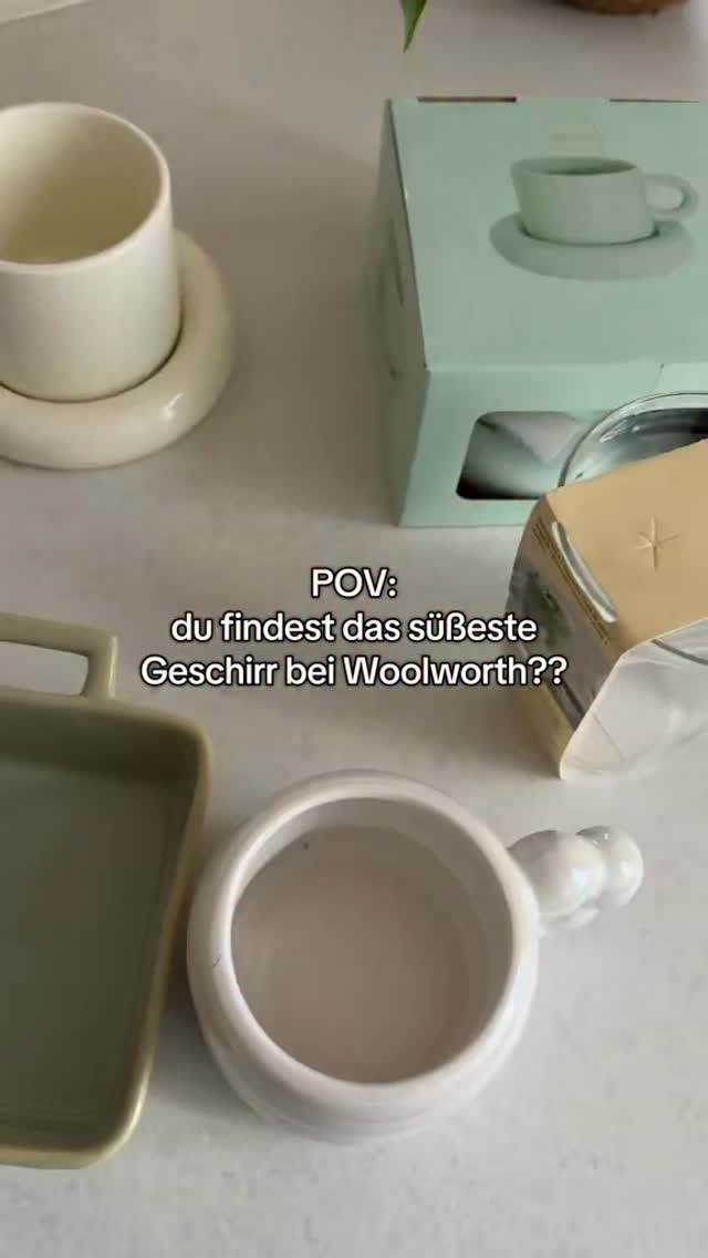medizinschrank xxl Relaxdays XXL, abschließbar, 11 Fächer, Stahl, weiß/schearz 6x Becher, Tasse GREEN