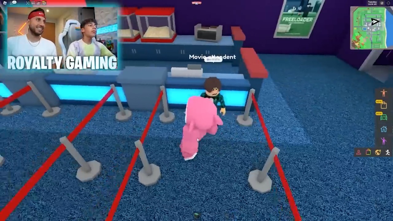 I Got BULLIED In Roblox School… - Royalty Gaming. | The Royalty Family