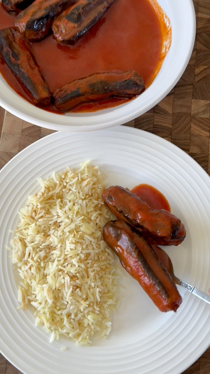 Syrian Sheikh El Mahshi Eggplant stuffed with lamb, cooked in a tomato ...
