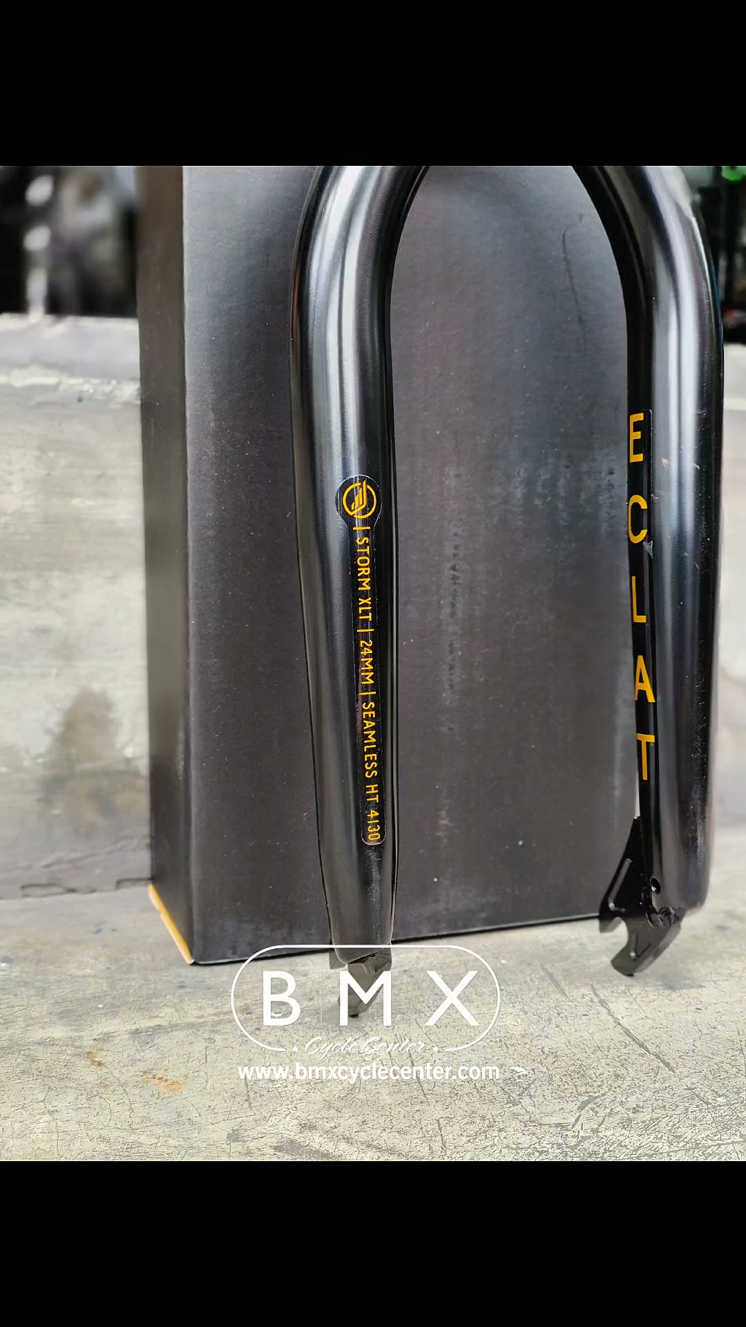 ÉCLAT STORM XLT FORK – 24MM OFFSET Lighter. Stronger. Ready to