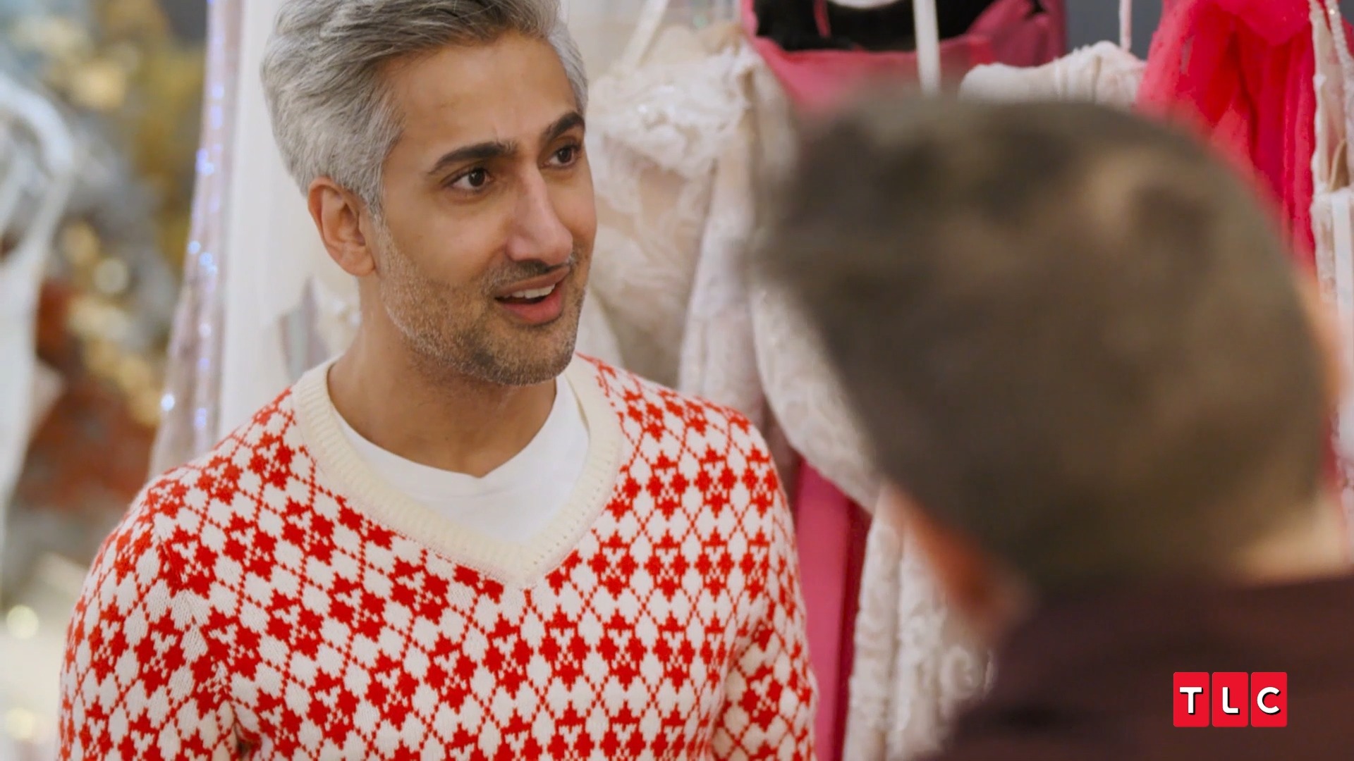 Time to find a dress fit for a (pageant) queen on the last episode of ...