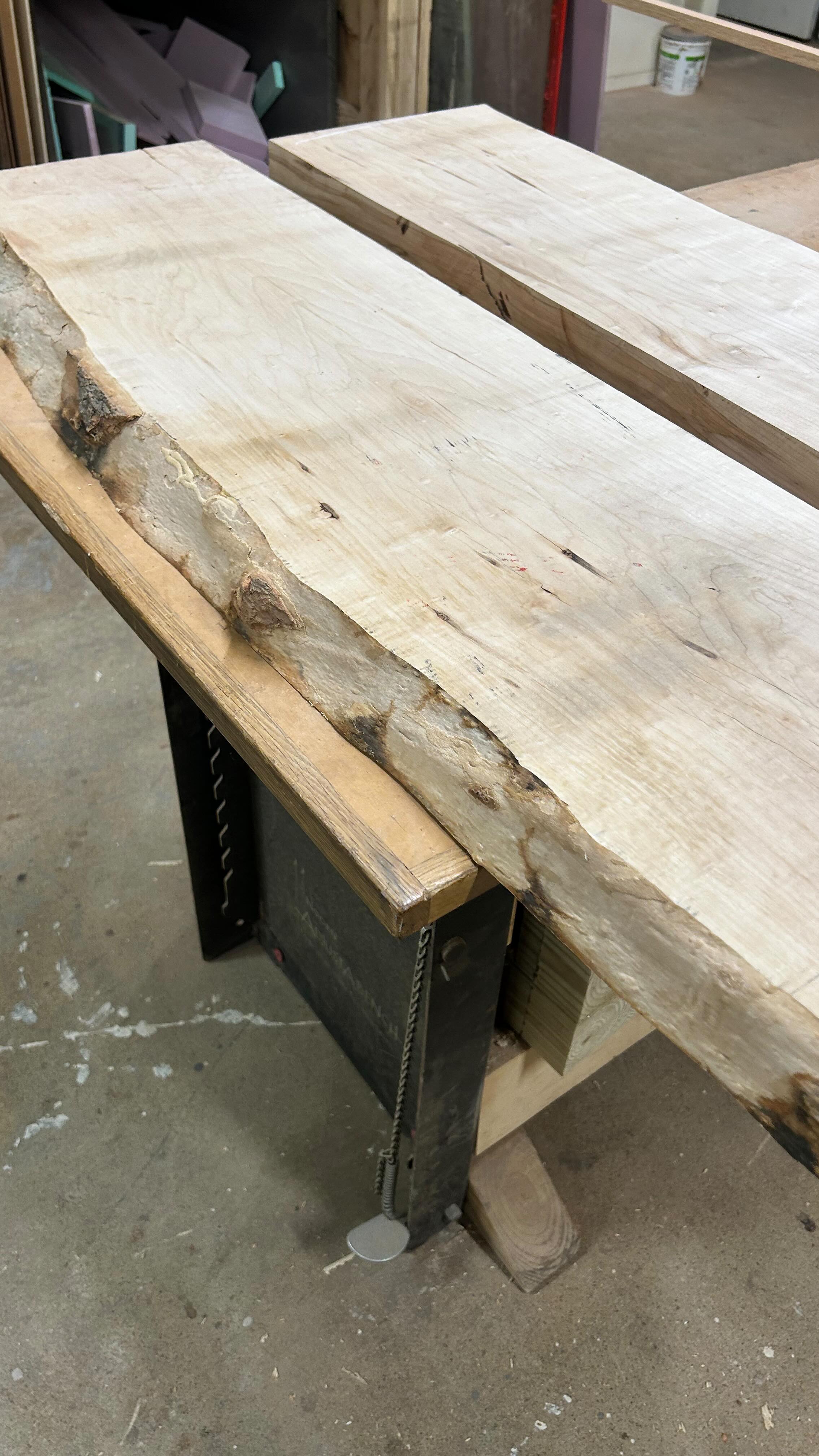 Hey y’all, it’s #materialmonday let’s talk about urban salvaged wood 🪵 ...