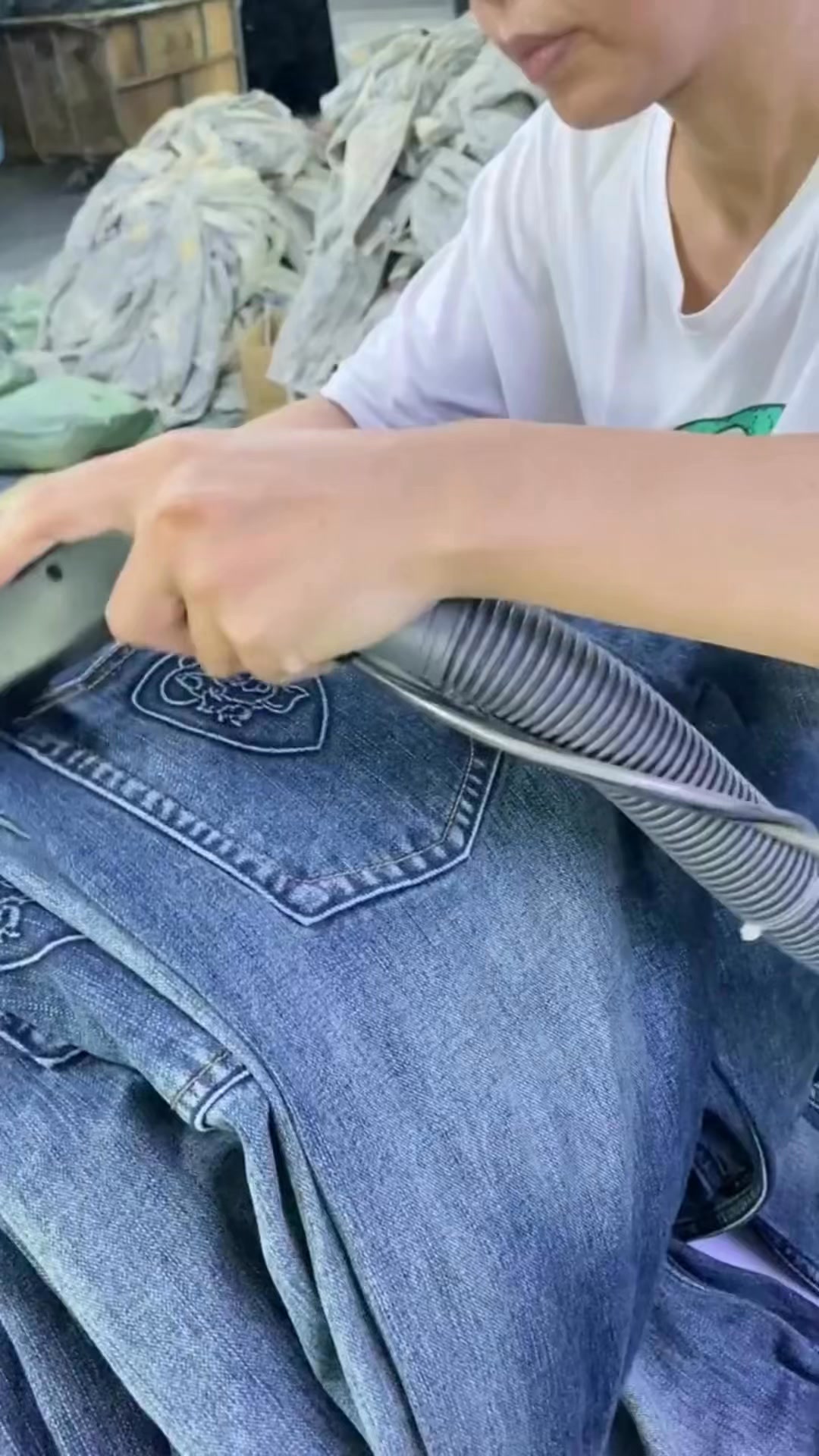 গার্মেন্টস দুইটা প্রসেসের কাজ ডেনিম👖#videoviralシ #videoreelsシ #denim # ...