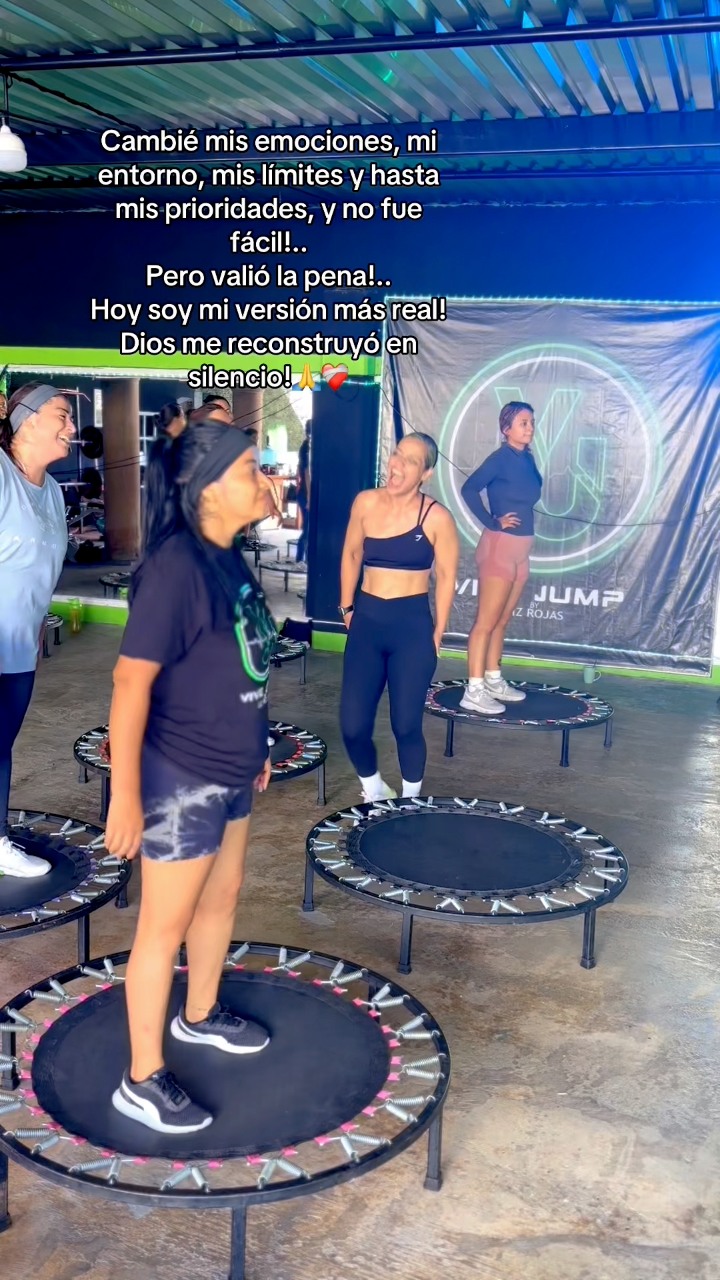 𝗩𝗜𝗩𝗘 𝗝𝗨𝗠𝗣🇲🇽 𝗯𝘆 𝗟𝗶𝘇 𝗥𝗼𝗷𝗮𝘀 💕 𝗖𝗮𝗺𝗯𝗶é 𝗺𝗶𝘀 𝗲𝗺𝗼𝗰𝗶𝗼𝗻𝗲𝘀, 𝗺𝗶 𝗲𝗻𝘁𝗼𝗿𝗻𝗼, 𝗺𝗶𝘀 ...