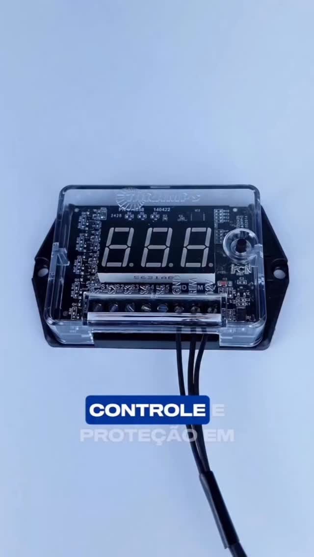 TARAMPS AUTOMOTIVE DIGITAL VOLTMETER AND SEQUENCER VTS 5.1! IN