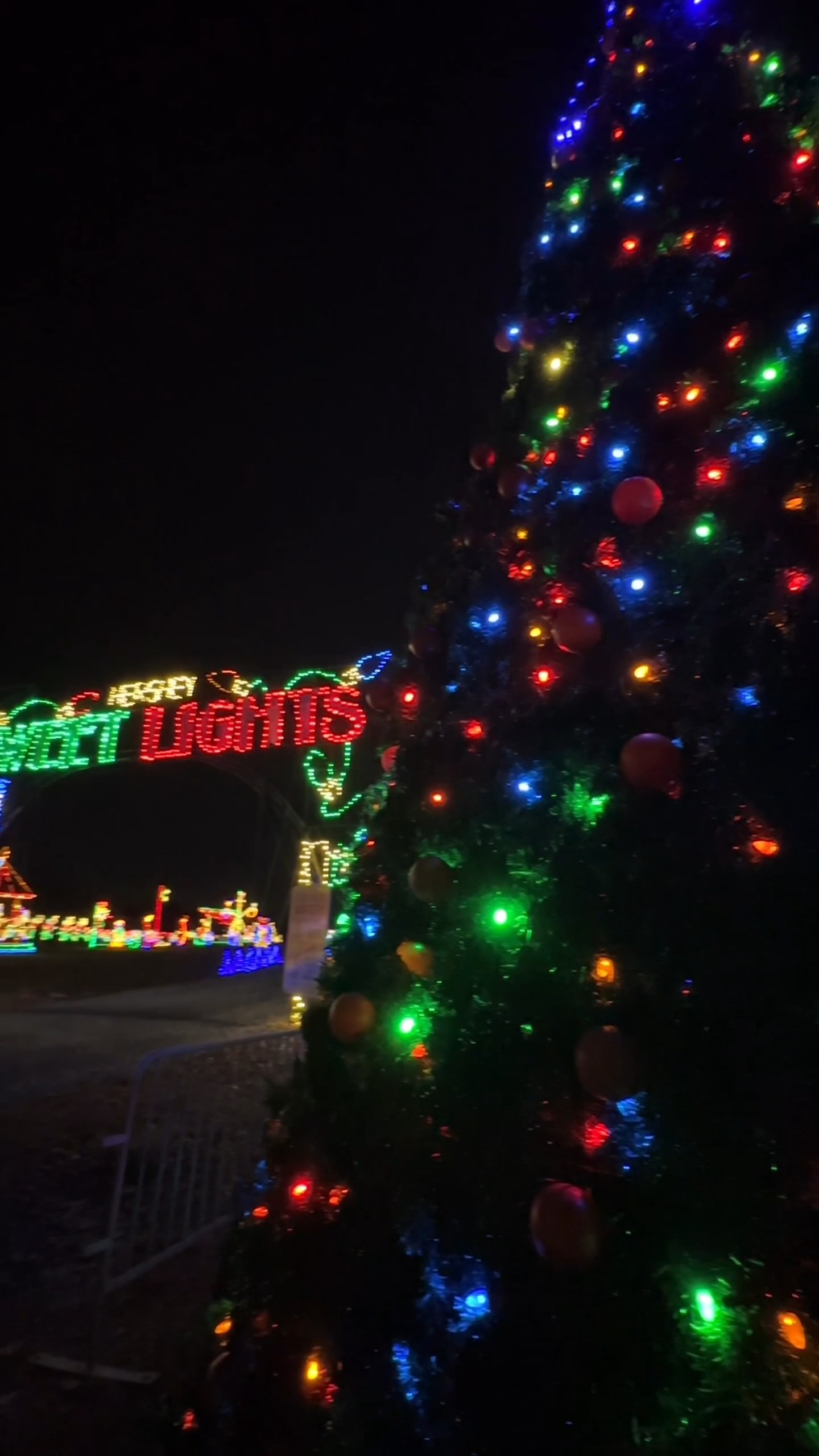Visit Hershey's Sweet Lights for holiday magic from the comfort of