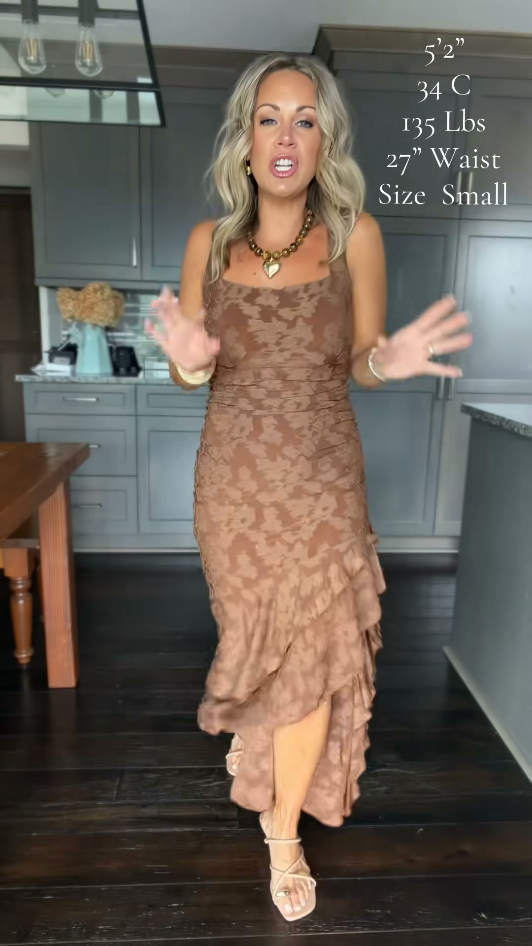 This bodycon dress is SO flattering! The textured pattern combined with the monochromatic coloring gives it such an elevated, slimming look, and the side slit adds the perfect little detail. I love 
