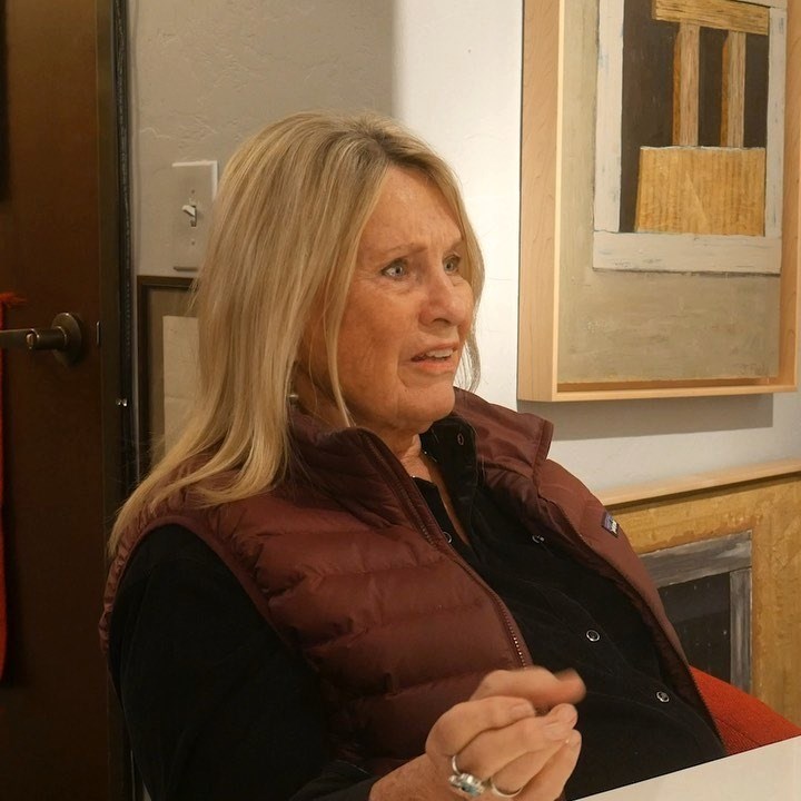 Western sculptor Susan Kliewer pays a visit to the Medicine Man Gallery ...