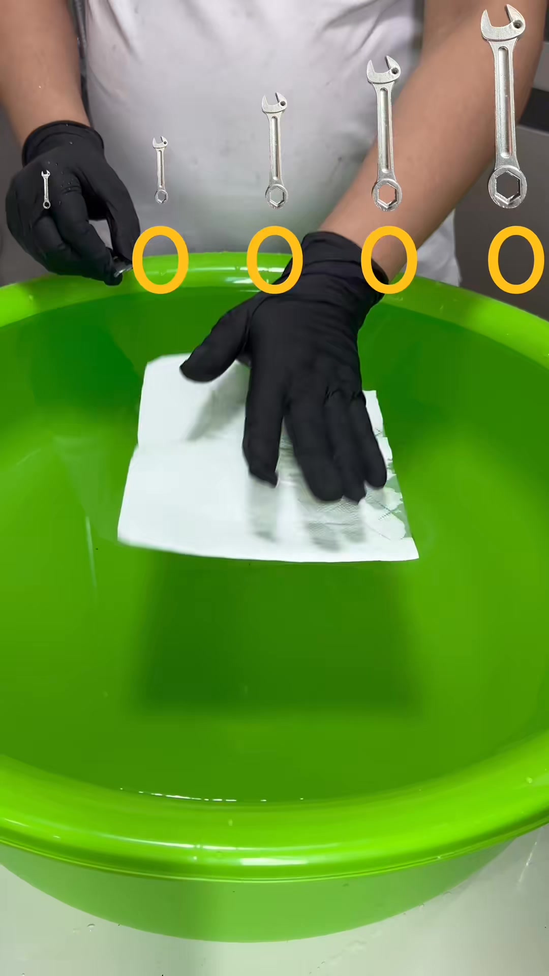 How much paper does it take to make the object float #experiment #asmr ...