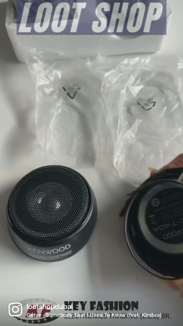 Kenwood KFC-T40A easy to replace / install tweeters. High power