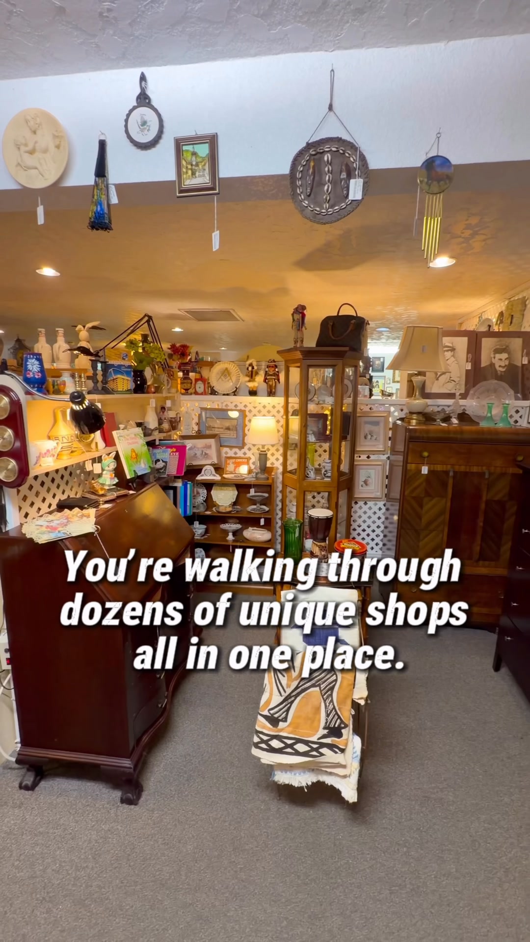 【 何でも市場 】 Hidden Treasure Mall is more than your average antique shop