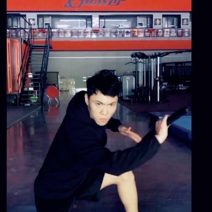 Zhenwei Wang 王振威