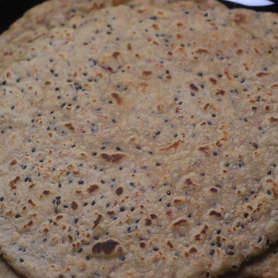 Soft, aromatic, and naturally nourishing 🌿 This Gluten-Free Jowar ...