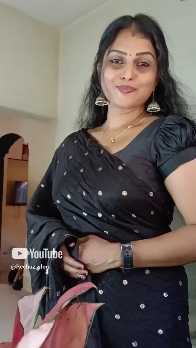 ലോൺ അടക്കാൻ വേണ്ടി ഉണ്ടാക്കിയ മാളികയാണ്ന്ന്‌... @rameshcherpulassery 🤩🤣 ...