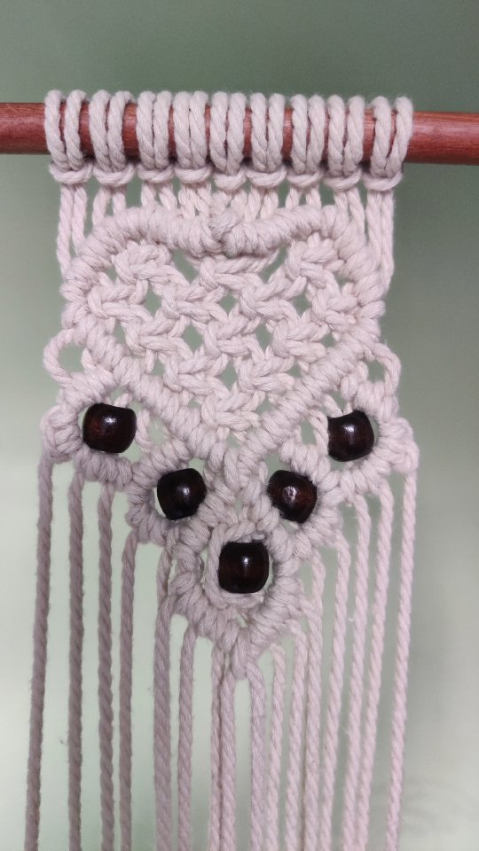 Small Macrame Wall Hanging #fblifestyle #macrametutoríal #macramedesign ...