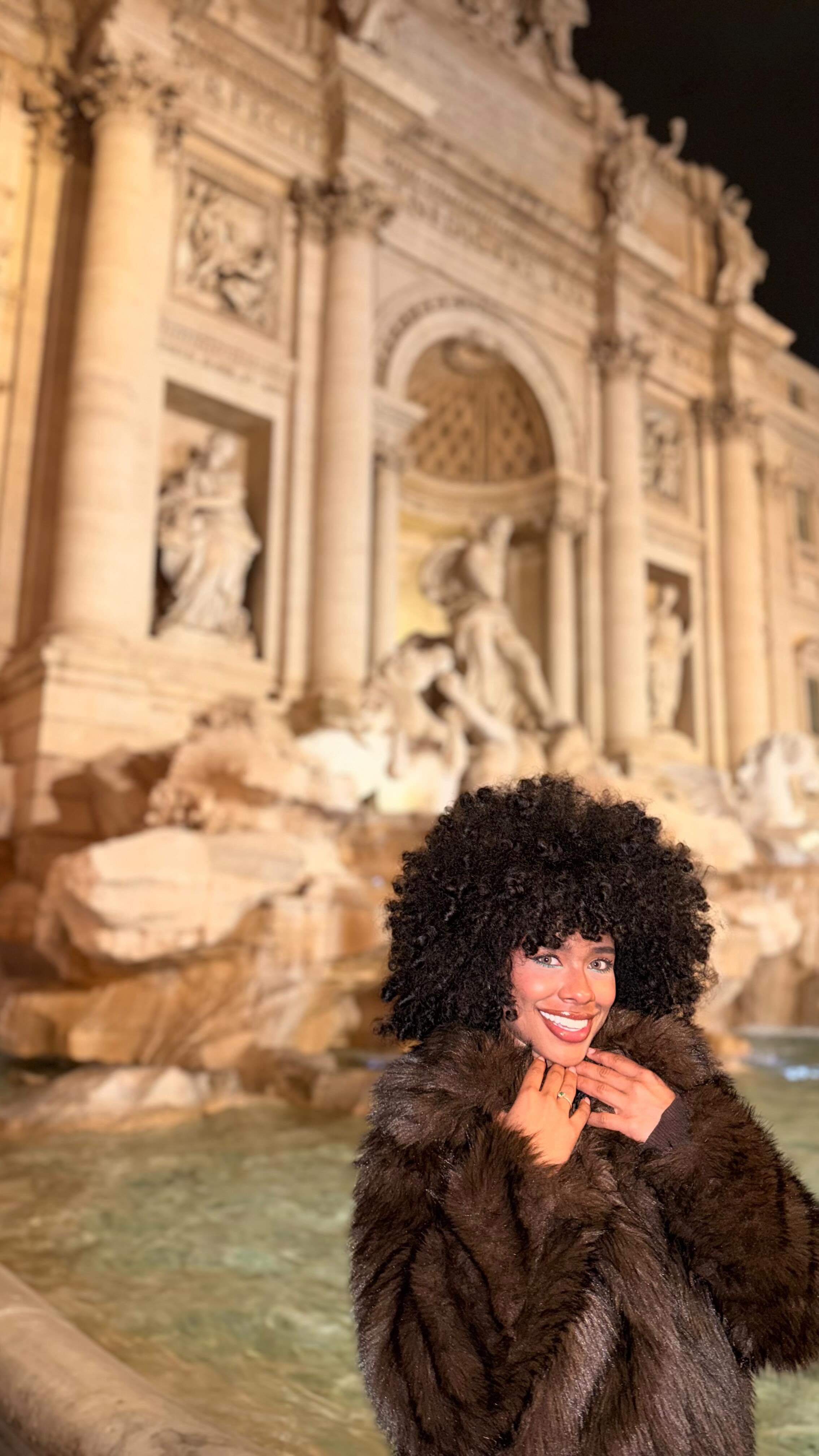 Un clásico de Disney 😍 🇮🇹 #disney #roma #lizziemcguire #afro | Choco ...