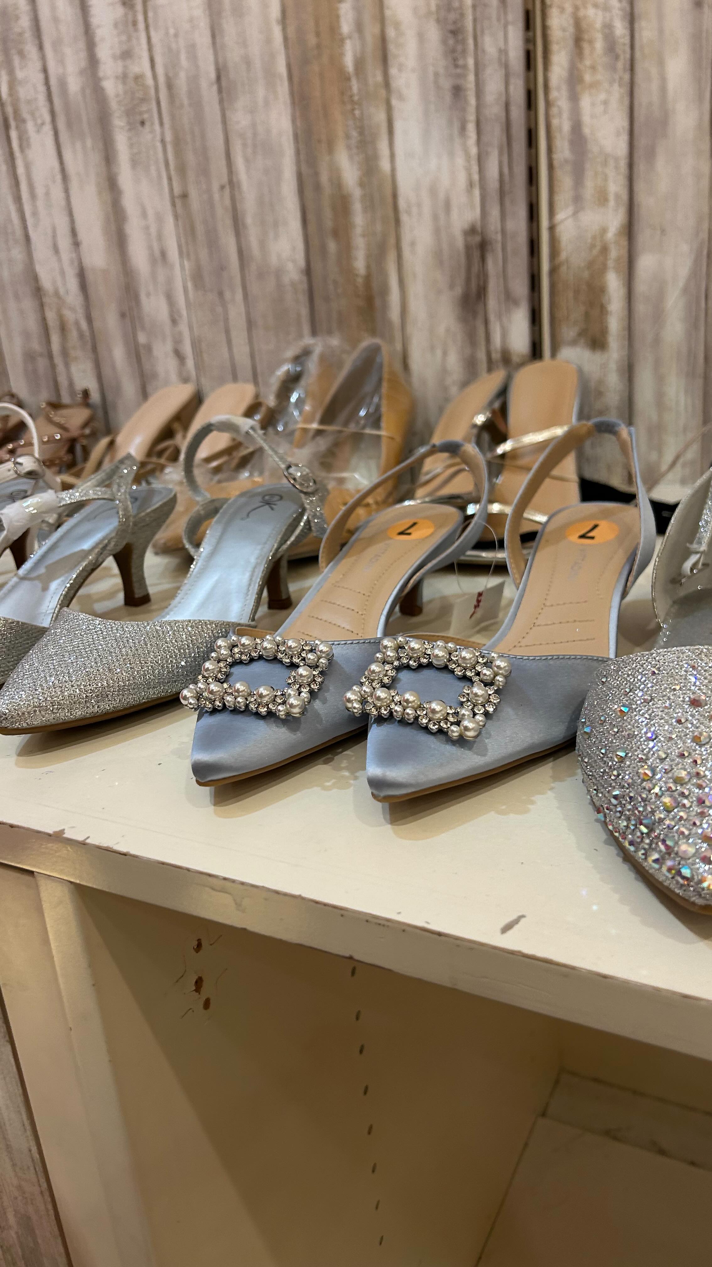 For everyone still searching for that perfect prom outfit, Camille’s Closet & Theo’s Threads is here to help! , Managed by the Greensboro Youth Council, the store provides new or