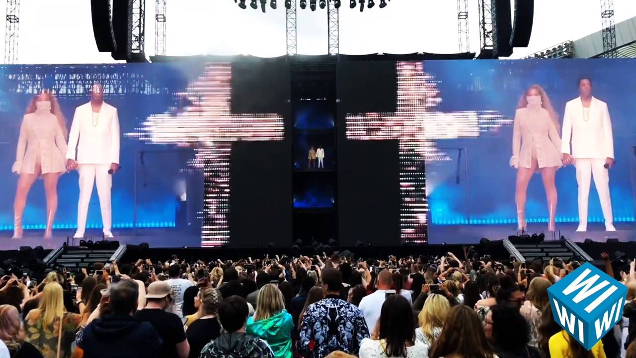 The current Beyoncé and Jay-Z “On The Run II” stadium tour sees
