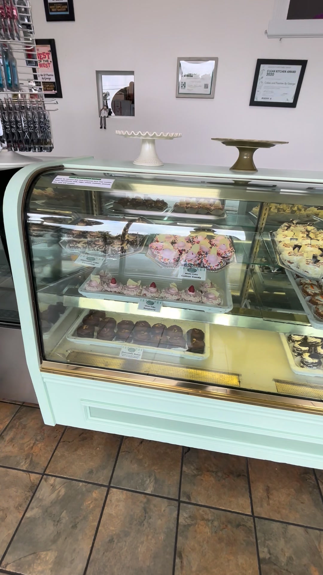 Cakes & Pastries by George | Cincinnati OH