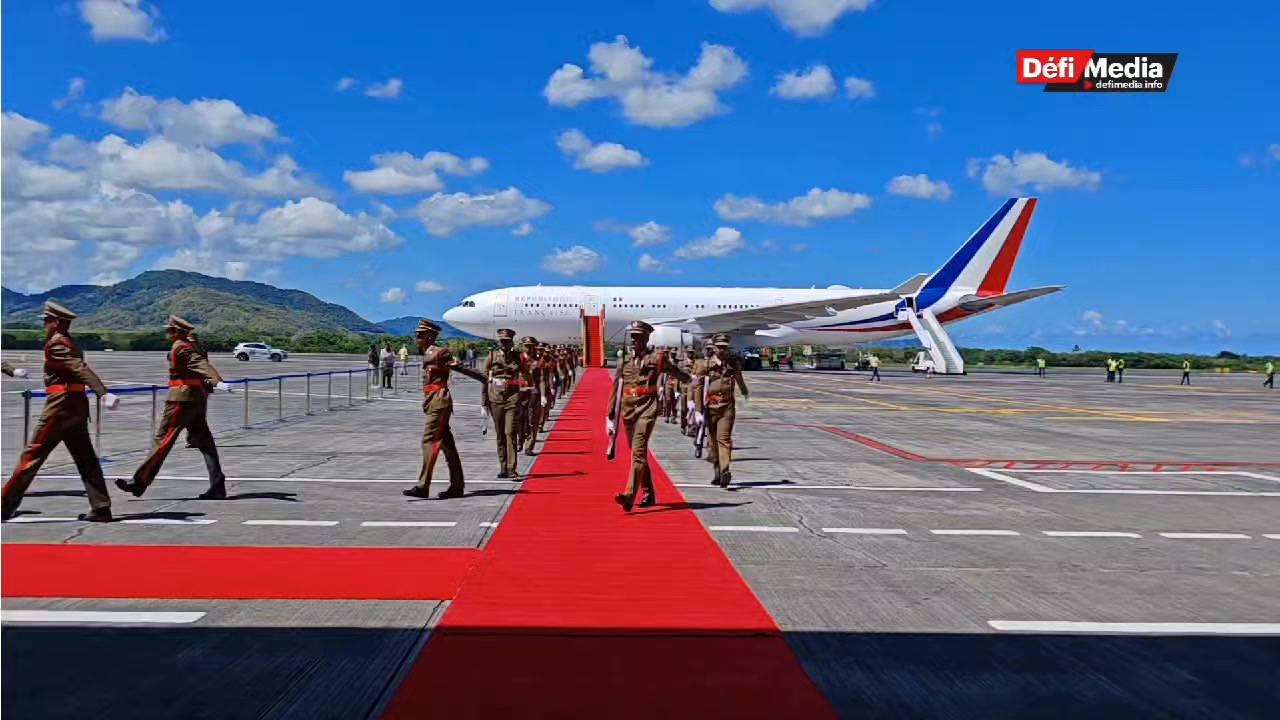 [En images] Visite du président Macron : retour sur la cérémonie ...