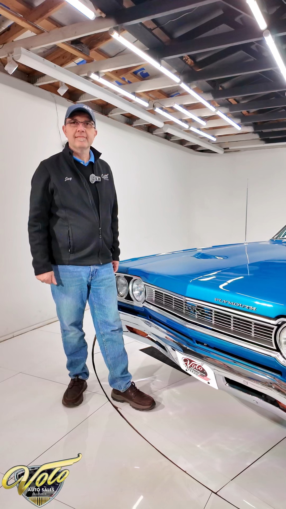 Wally Parks' 1960 Plymouth reaches 160mph