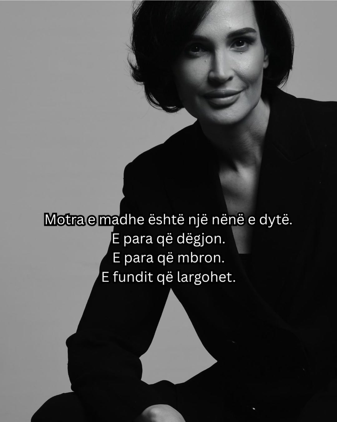 UNE! Nese edhe ti je motra e madhe ateher share! Nese ti ke nje moter ...