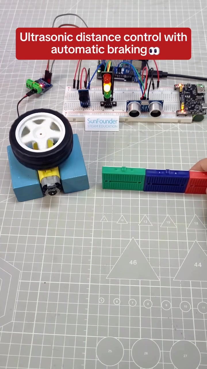 DIY Motor Controller with OLED Feedback! 🎛️ Made with ESP32#Arduino # ...