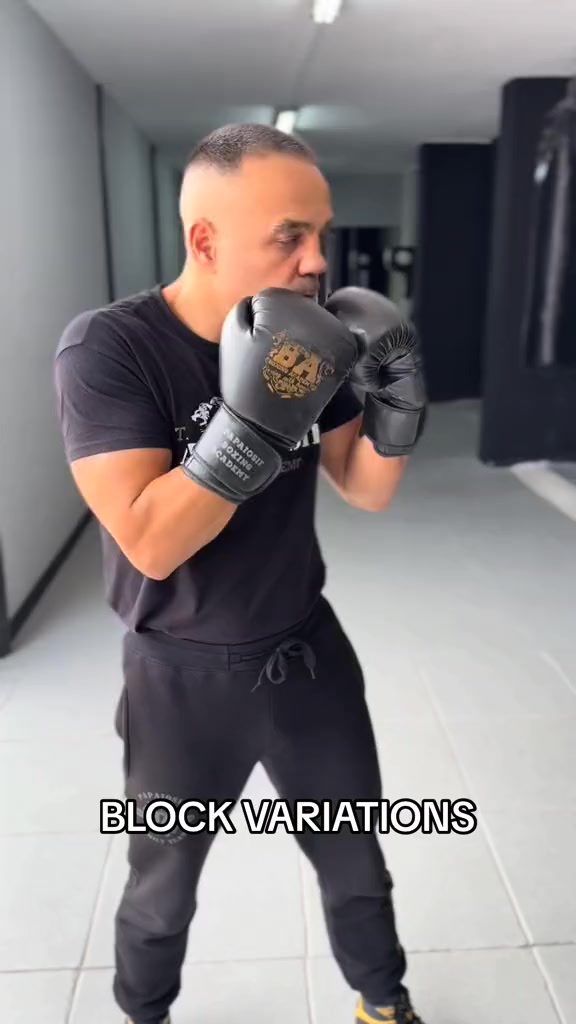 Here is how to block four basic punches 🥊 #papaiosif #boxingfam #app # ...
