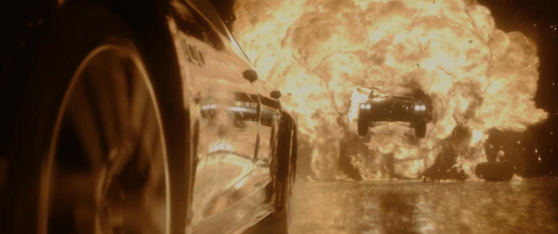 Great piece of Lightwave 3D work by David Ridlen Batmobile fire jump re ...