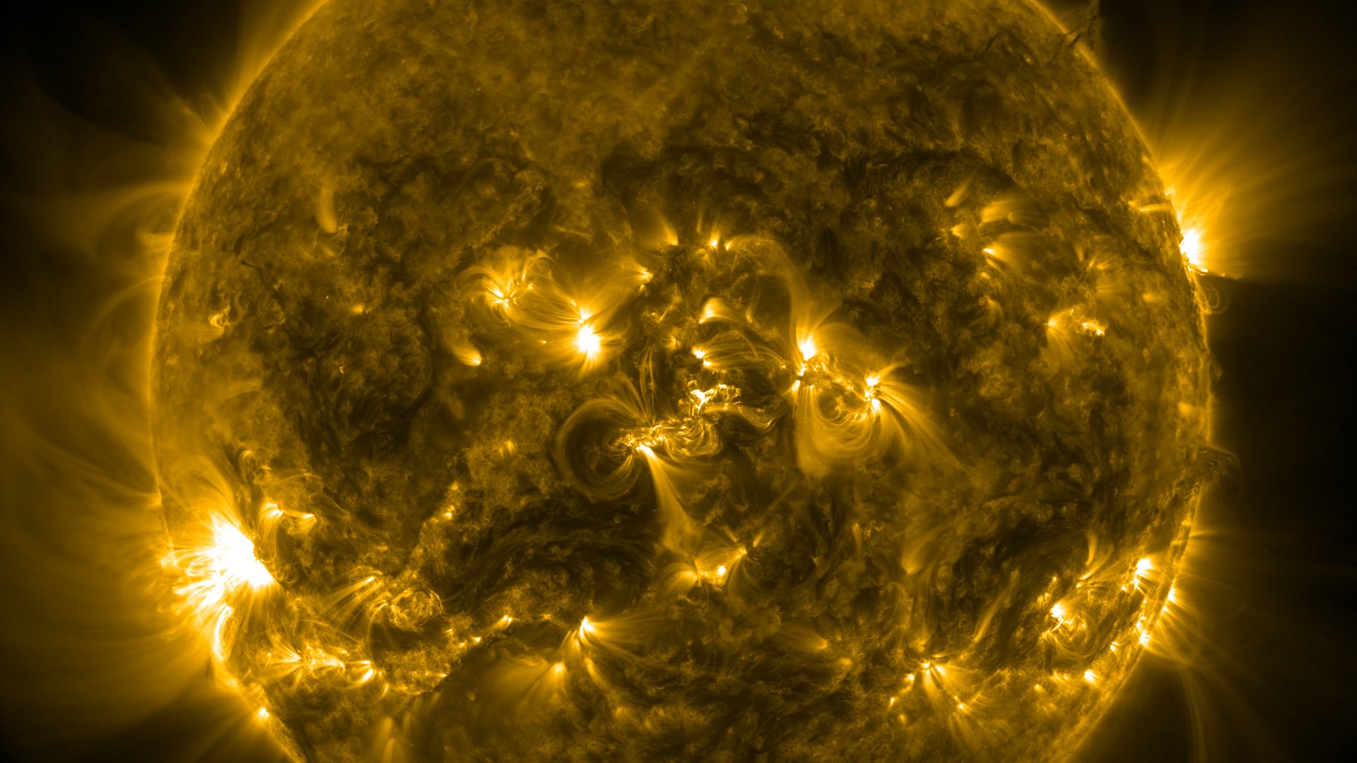 Magnificent Outburst • Sparked by a medium-sized (C-class) flare, a ...