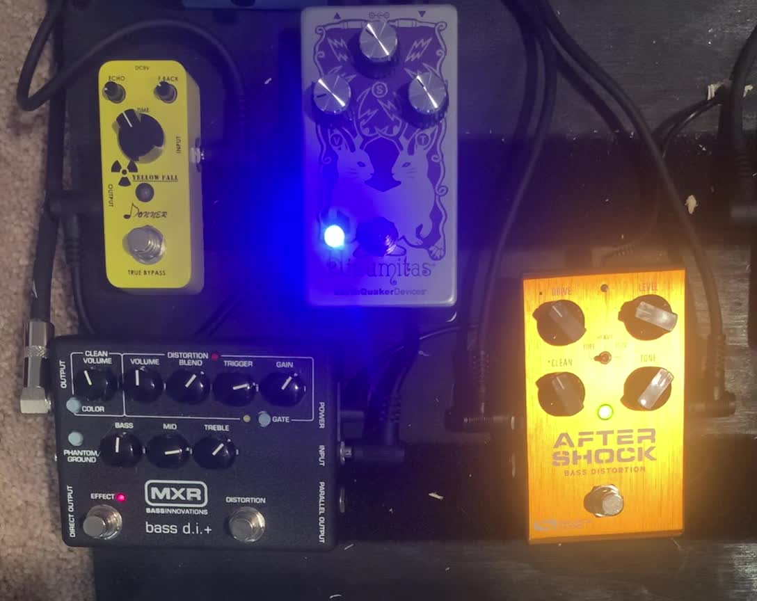 EQD Hizumitas Fuzz Pedal Review and User Experiences