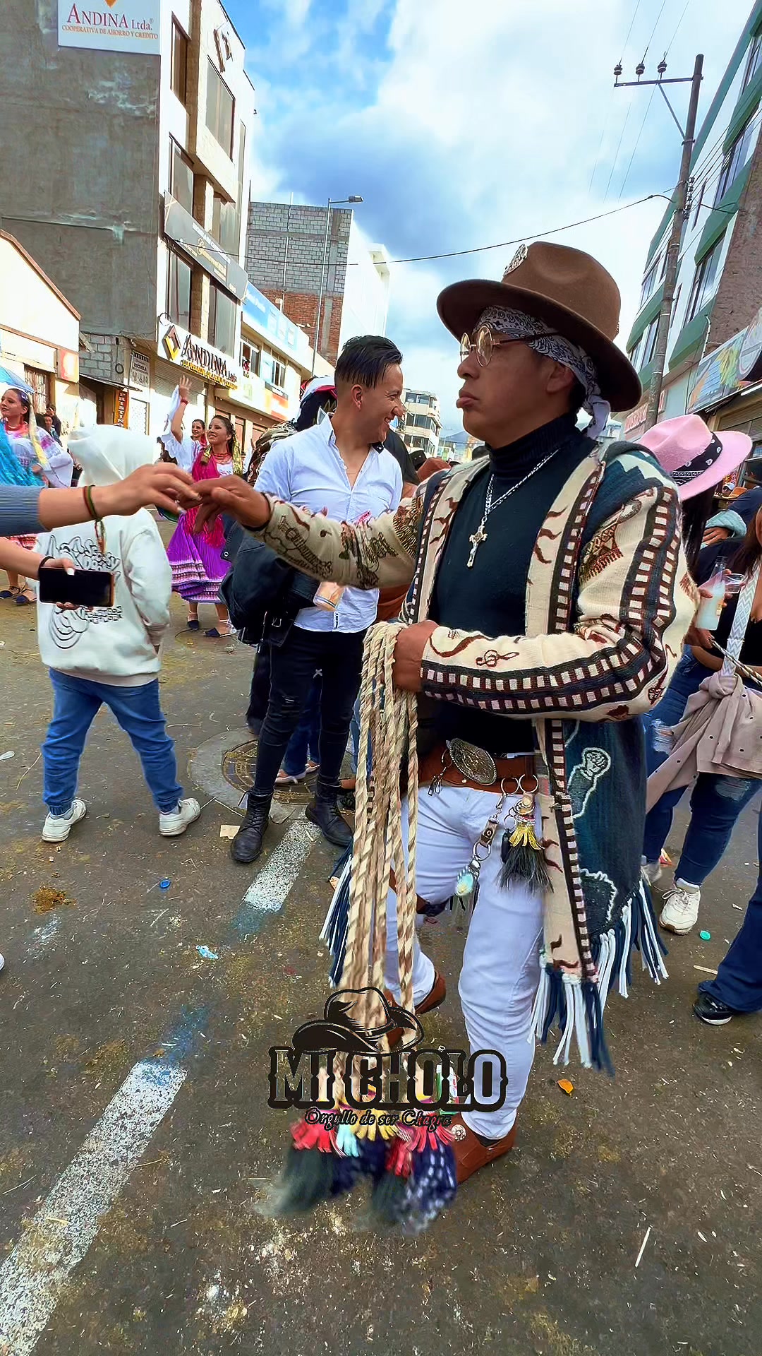 El Psicólogo Ecuatoriano 🇪🇨 😁 #reelsviralシfb #HUMOR #desfiledelchagra # ...