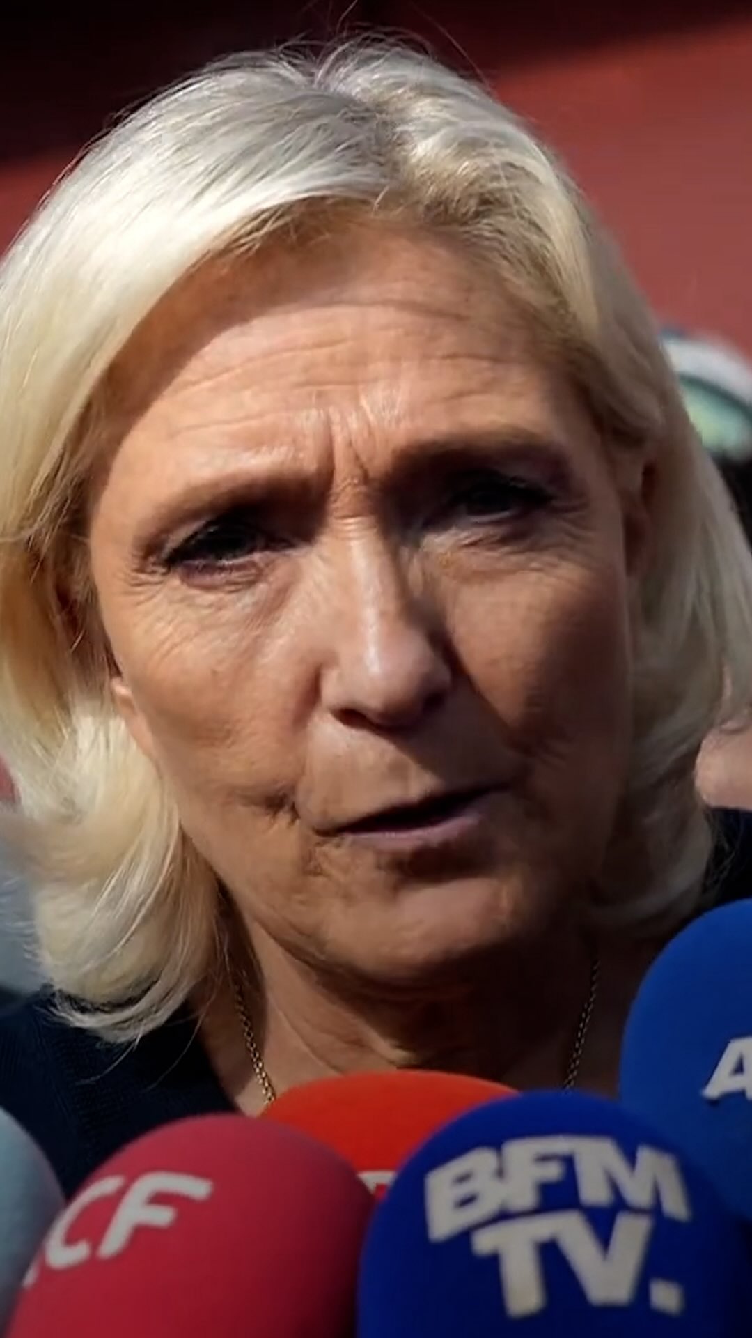 Qu’est-ce que c’est que ça, des partis politiques qui cherchent à ...