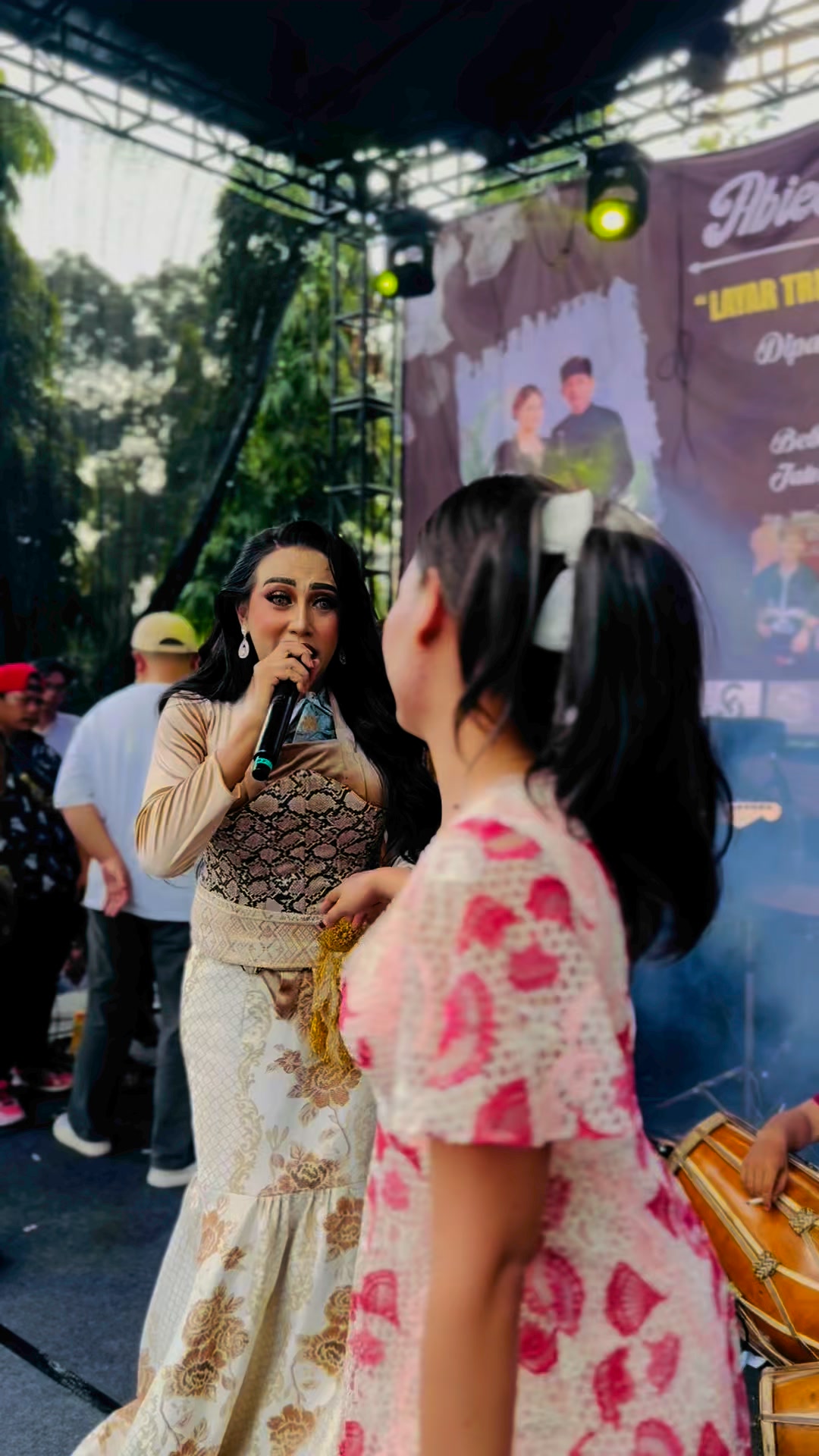 ada yg tau nyanyi apaSarah Dental Razka Dental | Teh Sarah | Facebook