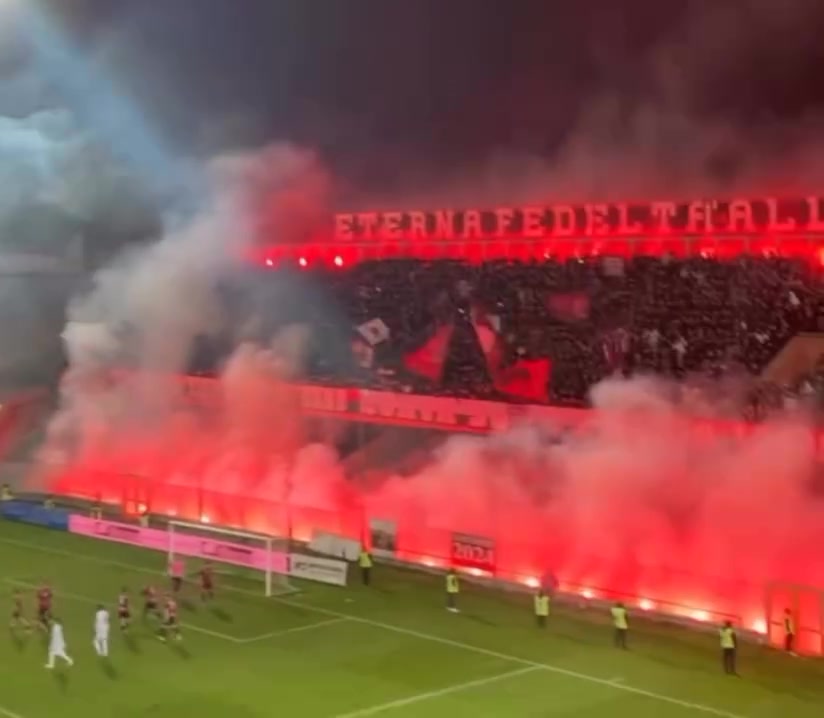 ITALY: today, Foggia-Giugliano 18-01-2026 Huge pyro show all over the ...