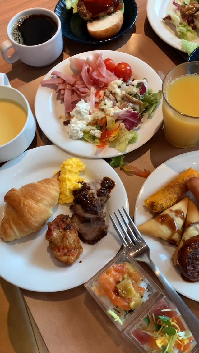 Welcome to 1950s America A summer-limited lunch buffet celebrating