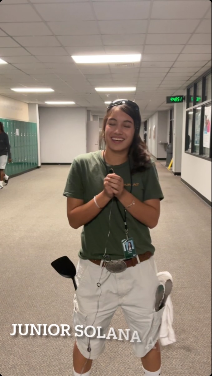wear gold dress up day for school Students participated in the “BBQ dad vs. Soccer Mom” during Go week on Sept. 9, #kpark | Kingwood Park Media ruched bodice